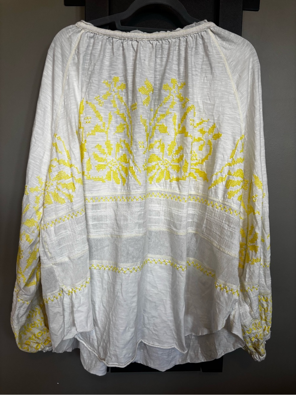 Free People XL White Yellow Embroidered Peasant Blouse 100% Cotton Boho - Picture 5 of 6